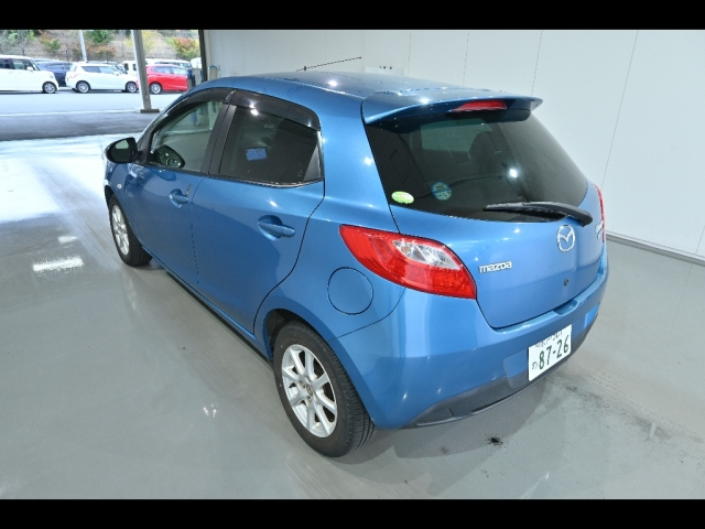 MAZDA DEMIO 2012