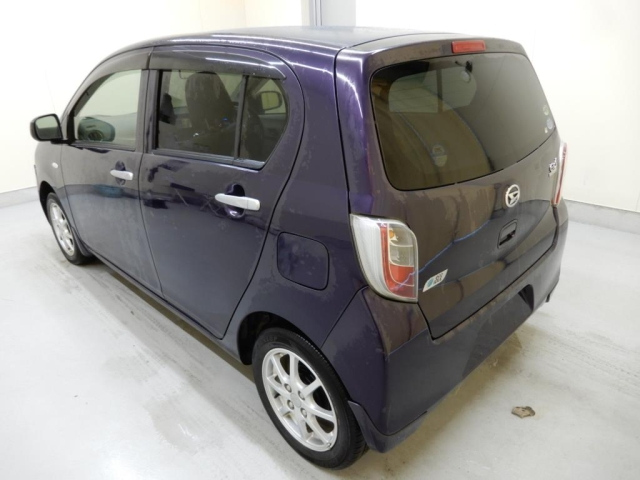 DAIHATSU MIRA E S 2012