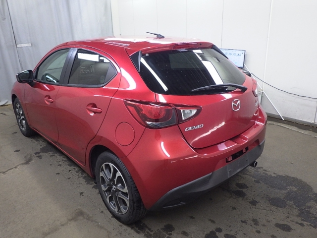 MAZDA DEMIO 2015