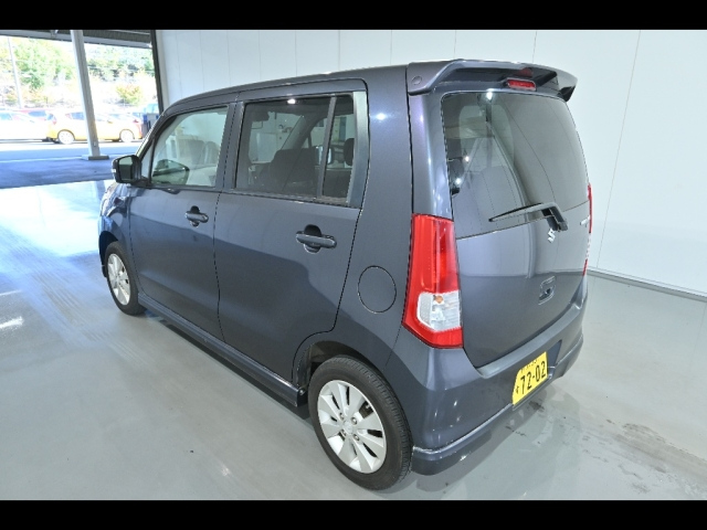 SUZUKI WAGON R 2011