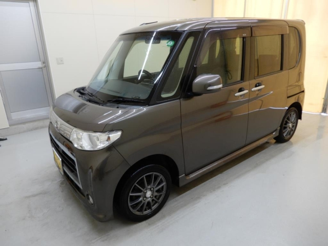 DAIHATSU TANTO 2013