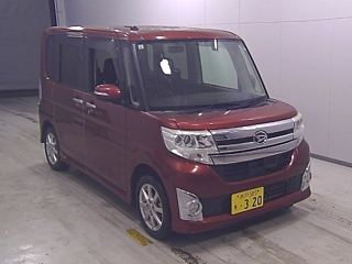 DAIHATSU TANTO 2015