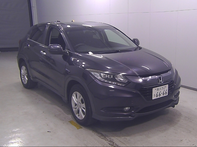 HONDA VEZEL 2015