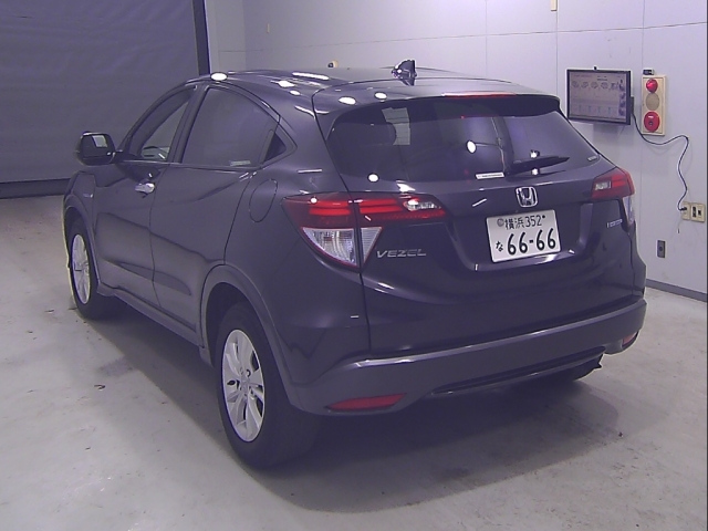 HONDA VEZEL 2015