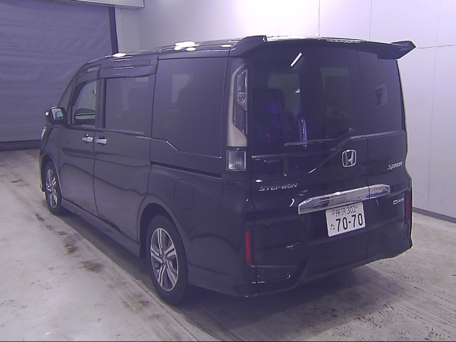 HONDA STEP WAGON 2021