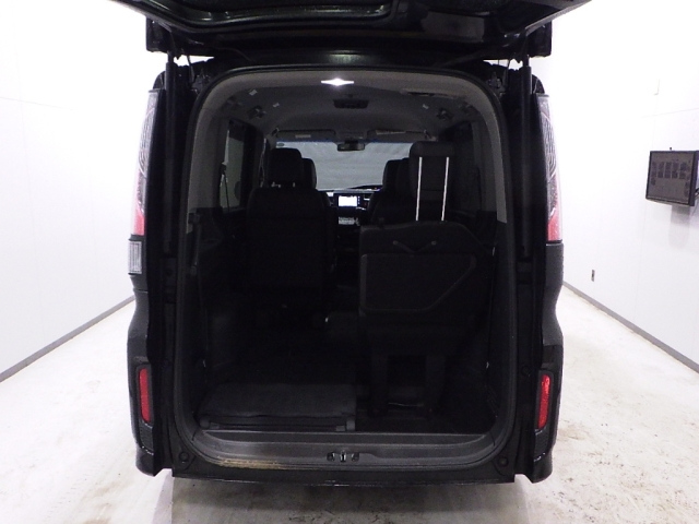 HONDA STEP WAGON 2015