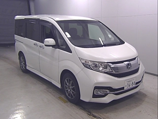 HONDA STEP WAGON 2015