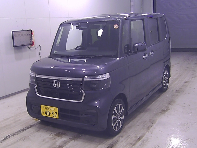HONDA N BOX 2025