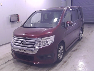 HONDA STEP WAGON 2014