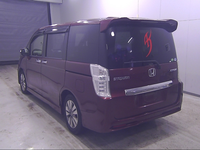 HONDA STEP WAGON 2014