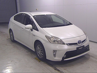 TOYOTA PRIUS 2012