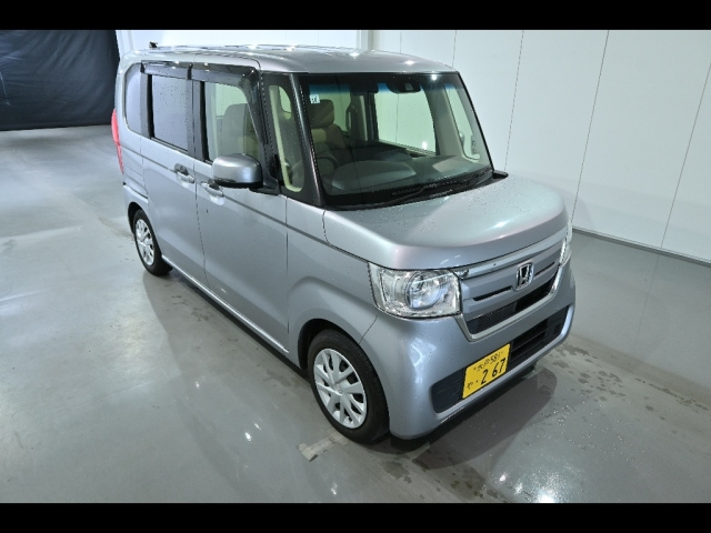 HONDA N BOX 2017