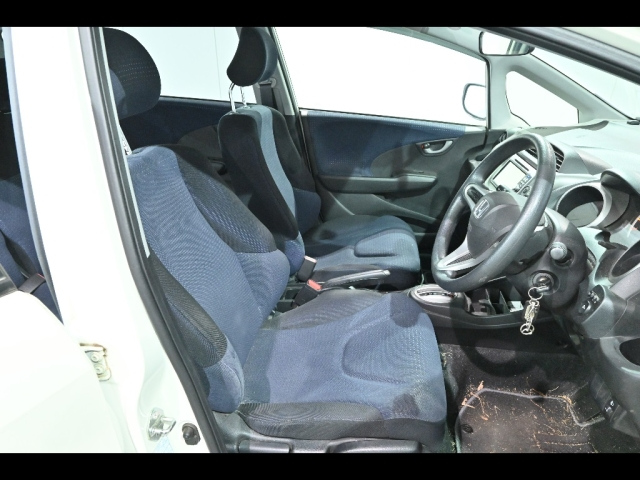 HONDA FIT 2010