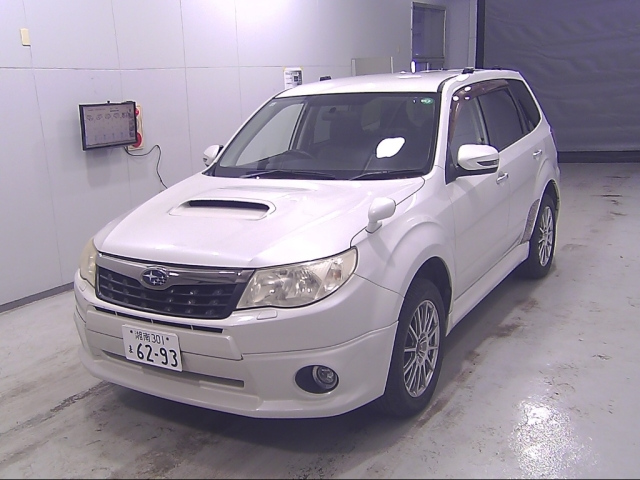 SUBARU FORESTER 2011