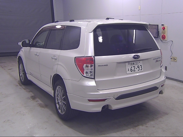 SUBARU FORESTER 2011