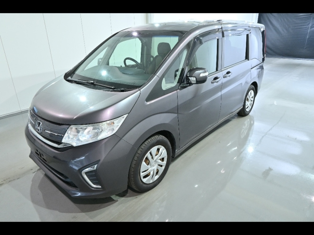 HONDA STEP WAGON 2016