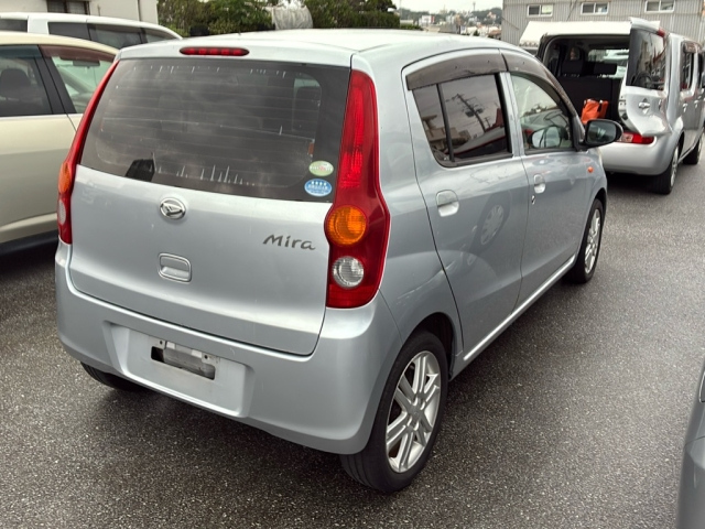 DAIHATSU MIRA 2012