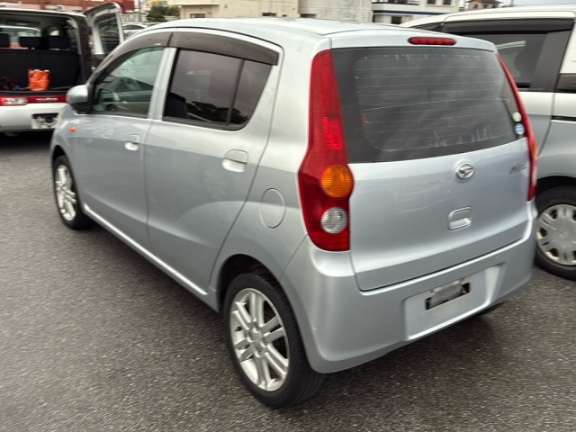 DAIHATSU MIRA 2012