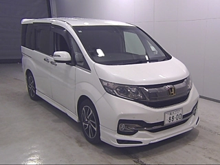 HONDA STEP WAGON 2017