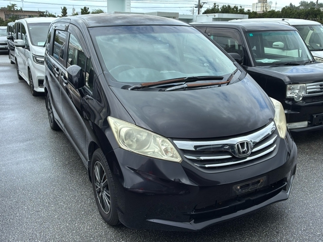HONDA FREED 2013