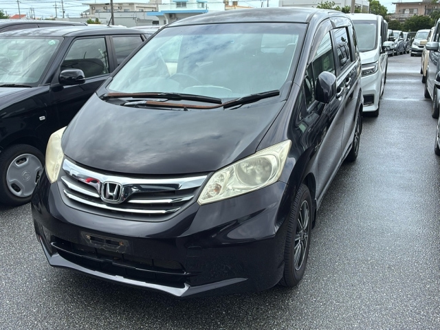 HONDA FREED 2013