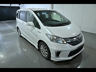 HONDA FREED 2015