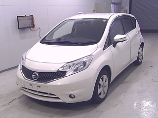 NISSAN NOTE 2015