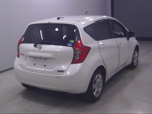 NISSAN NOTE 2015