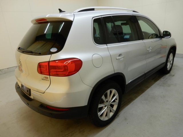 VOLKSWAGEN TIGUAN 2013