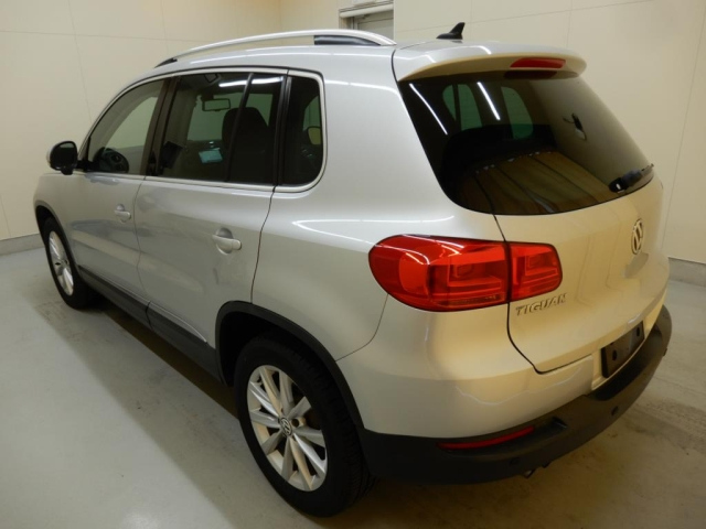 VOLKSWAGEN TIGUAN 2013