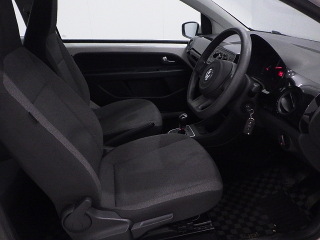 VOLKSWAGEN UP 2013