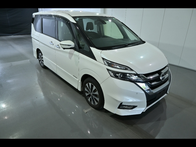 NISSAN SERENA 2018