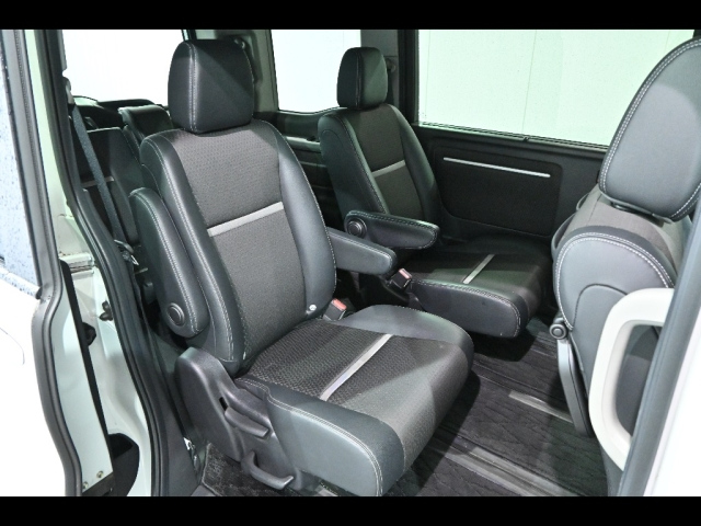 HONDA STEP WAGON 2019