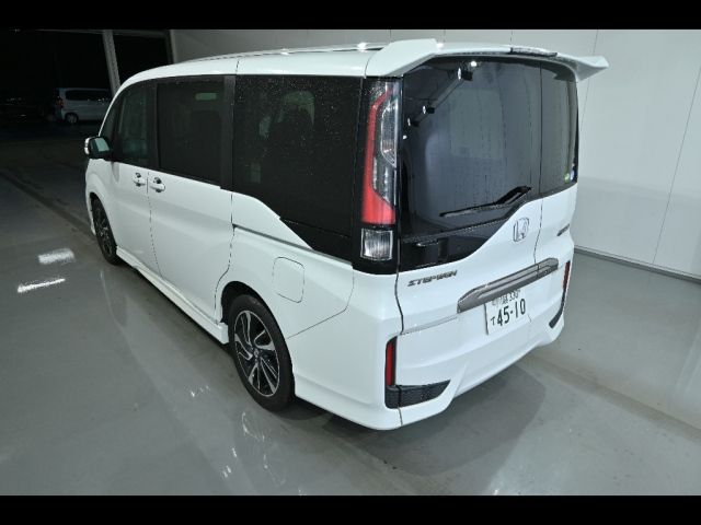 HONDA STEP WAGON 2019