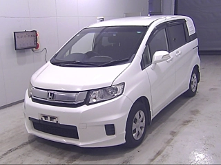 HONDA FREED 2014