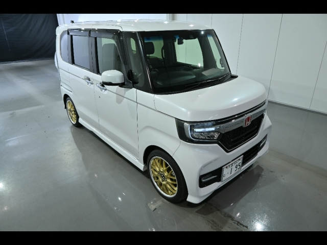HONDA N BOX 2018