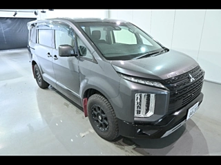 MITSUBISHI DELICA D5 2019