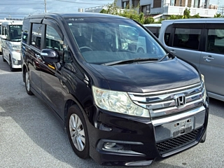 HONDA STEP WAGON 2012