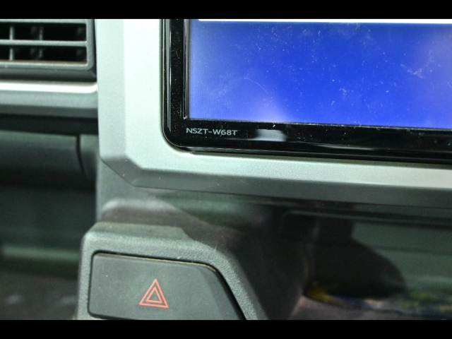 TOYOTA PIXIS MEGA 2019