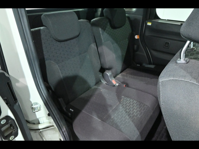 TOYOTA PIXIS MEGA 2019