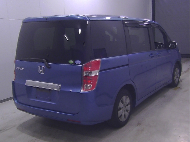 HONDA STEP WAGON 2011