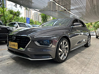 HYUNDAI MISTRA 2021