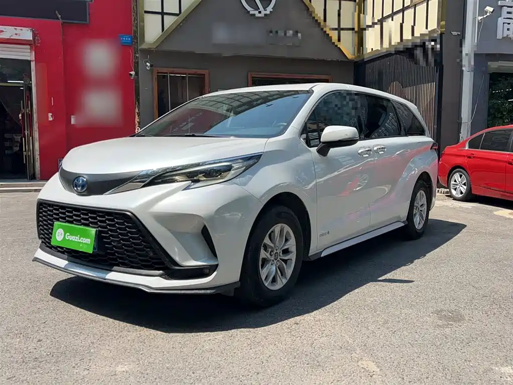 TOYOTA GRANVIA