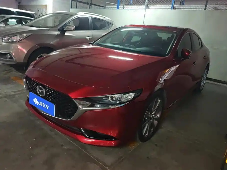 MAZDA 3 AXELA