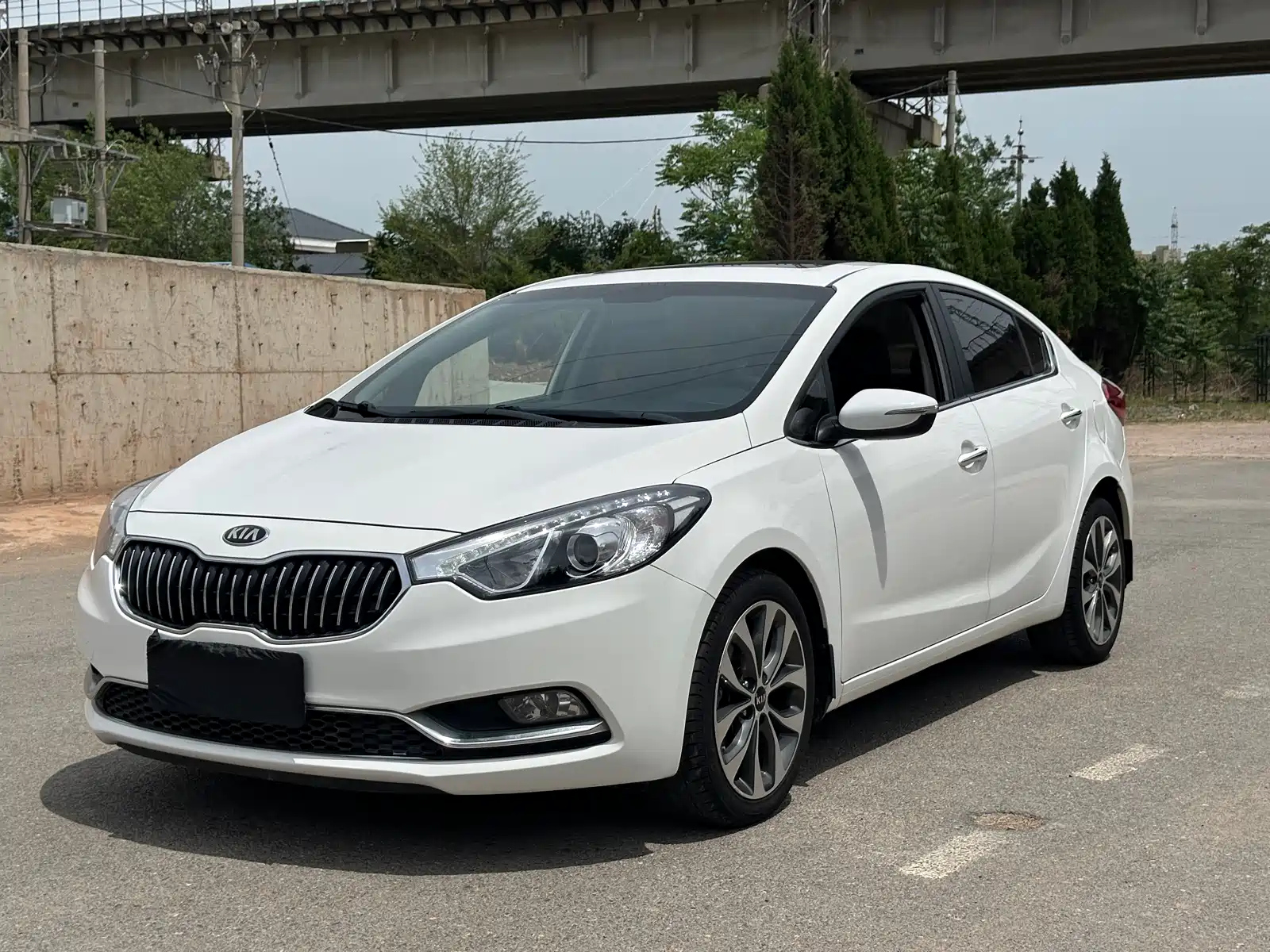 KIA K3