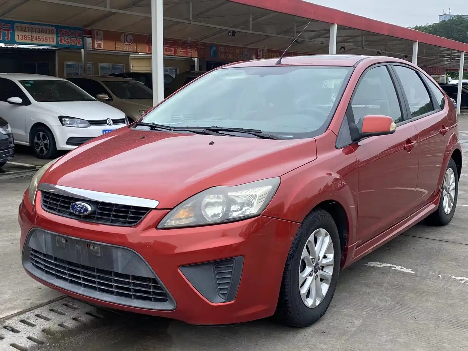 FORD FOCUS