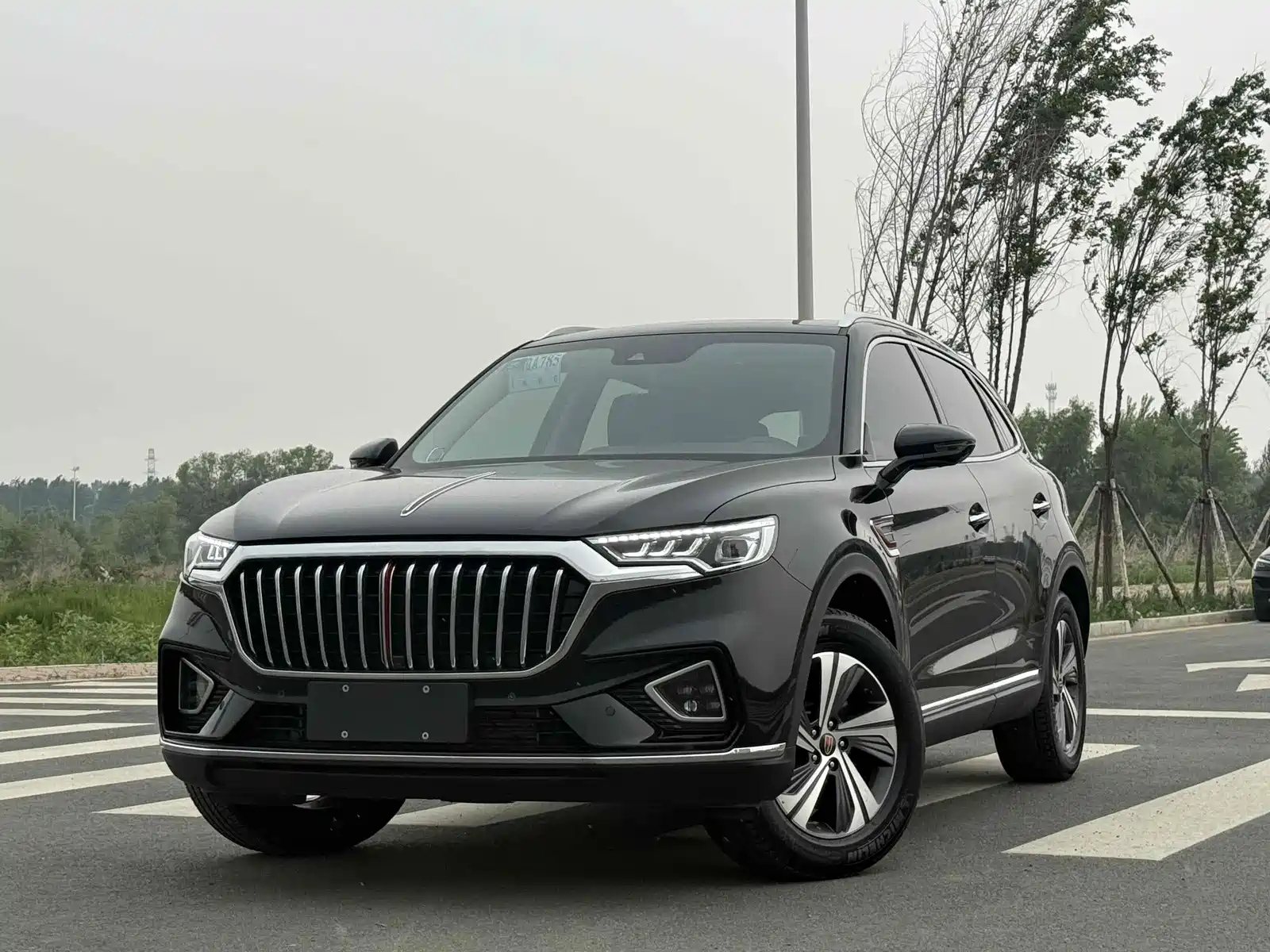 HONGQI HS5