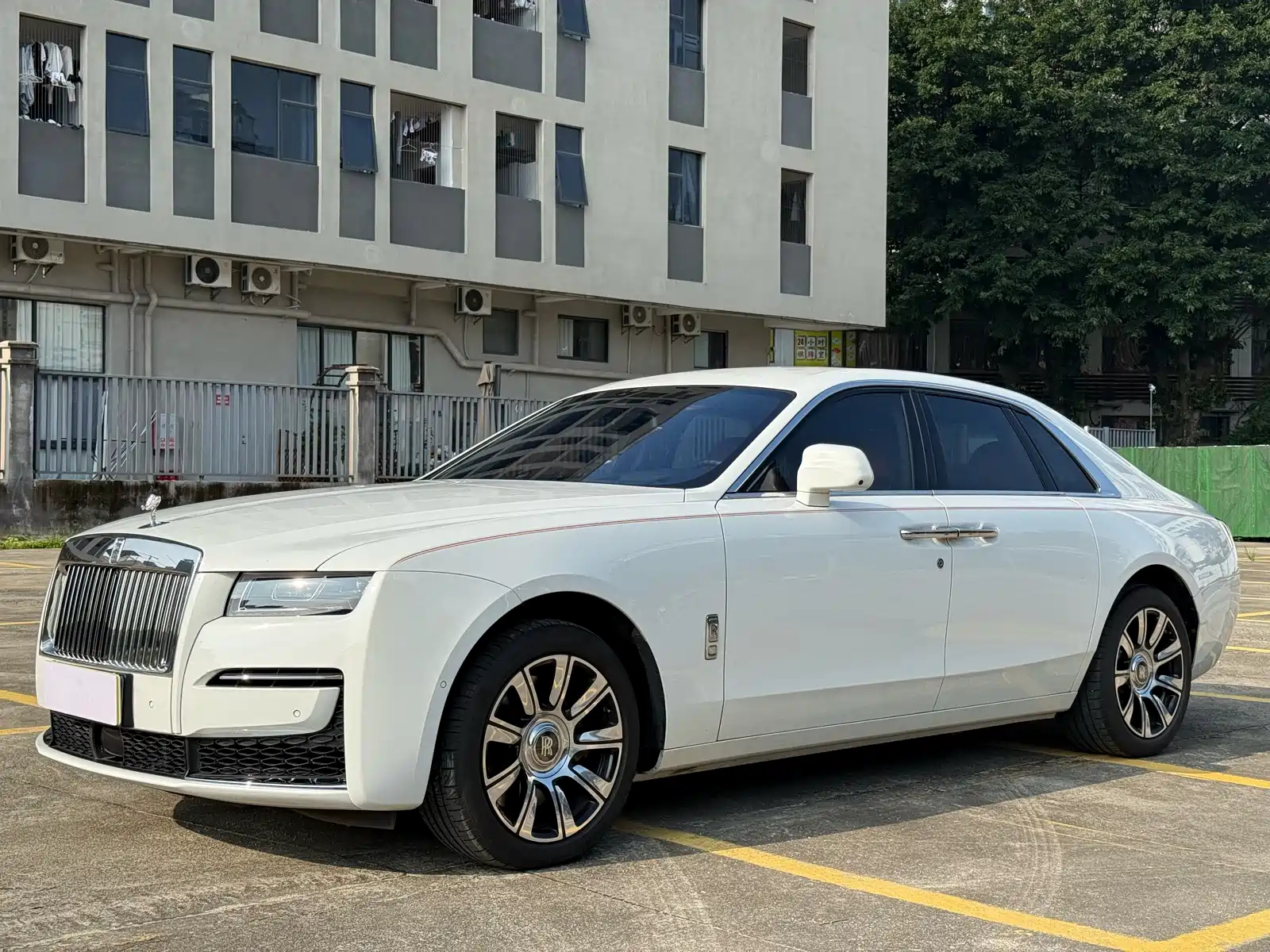 ROLLS ROYCE GHOST