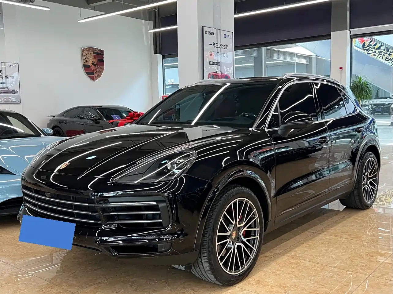 PORSCHE CAYENNE