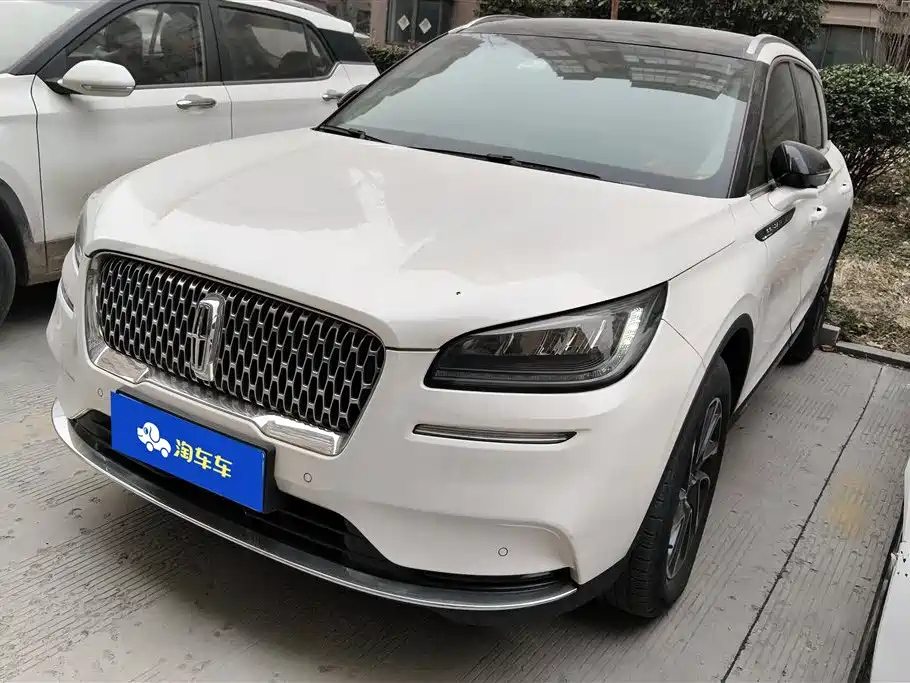 LINCOLN ADVENTURER